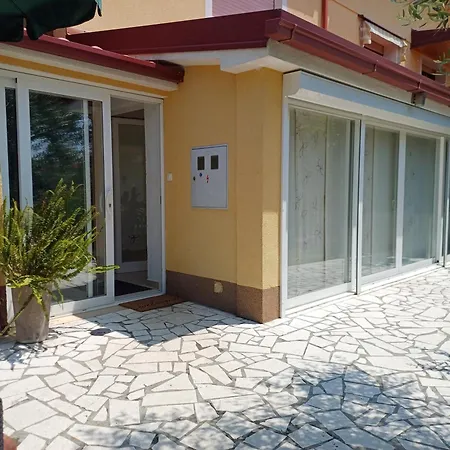 Apartamento Lovro *