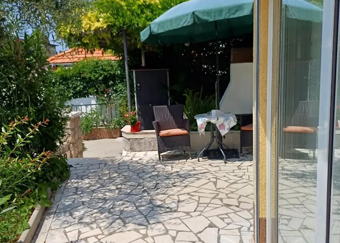 Lovro Apartamento Kostrena